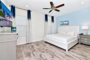 Glimmering Blue Villa Near Disney With Margaritaville Resort & Island H20 Waterpark Access - 3016Cs
