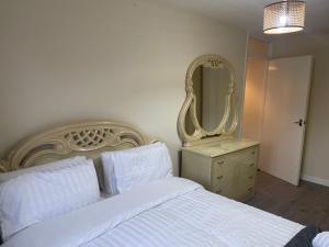 2 Bed Flat close to New Cross Gate, SE14