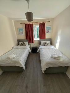 2 Bed Flat close to New Cross Gate, SE14