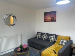 2 Bed Flat close to New Cross Gate, SE14