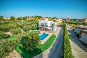 Villa Tammy by Villa Plus