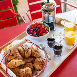 Maisons de vacances Maison avec patio et jacuzzi : photos des chambres