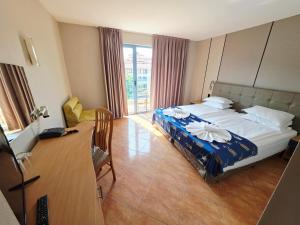 Double or Twin Room with Extra Sofa Bed room in Bora Bora Hotel