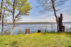 Less Than 1 Mi to State Park Trumansburg Cottage with Deck!