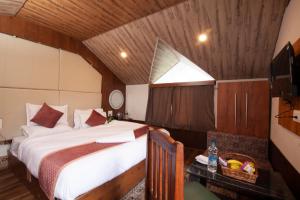 HoTEL MOUNTAIN HOLIDAY