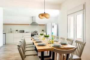 Villa Tres Arcos by Villa Plus