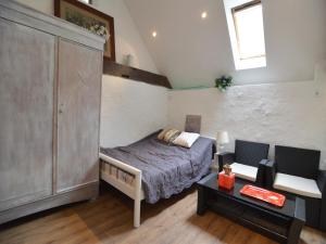 Cozy Apartment in Immerath with Fishing Near