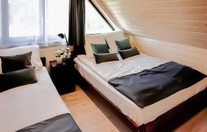 Stunning Home In Mielenko With Wifi