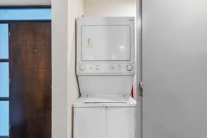 Loft with a king size bed in the historic center