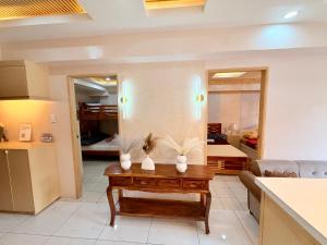 Baguio Transient Across Burnham Park 1 - 2BR Condo