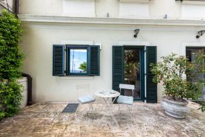 Apartments next to the beach - INRIKA