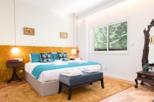 Serralves 1048 Luxury Villa