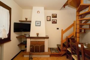 Rifugio tra i Boschi - Camino & Balcone