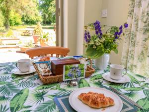 Garden Cottage