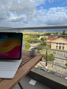 Mountain Meets Sea-Spectacular View in Orikum Apartment