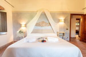 Villa La Lespa W-Pool Biliardo and Lake View
