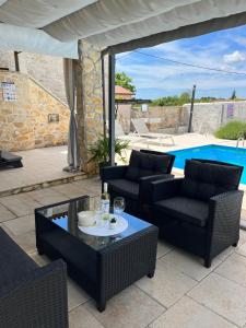 Villa Netto with private Pool and Jacuzzi