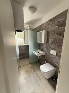 9apartaments shengjin