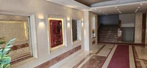 شقه فندقيه مدينه نصر شارع رياض شمس