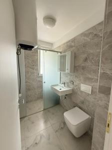 9apartaments shengjin