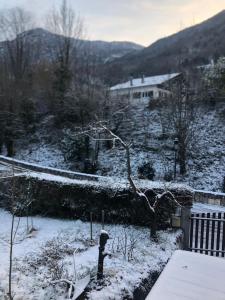 Maisons de vacances Maison au calme avec vue sur montagne : photos des chambres