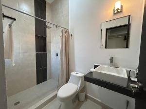 Beautiful house with pool & Gym