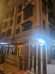 The SkyLoft Bandra Modern 1BHKwith PaidParking