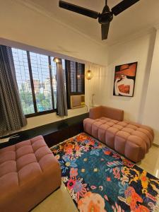 The SkyLoft Bandra Modern 1BHKwith PaidParking