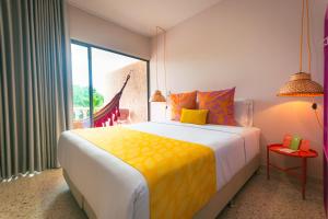 Del Trópico Hotel By GyC Hotels