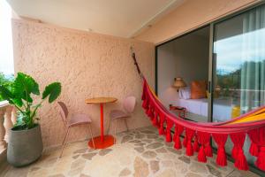 Del Trópico Hotel By GyC Hotels