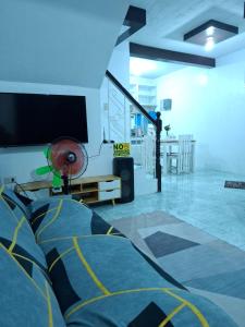 Townhouse near SM LIPA