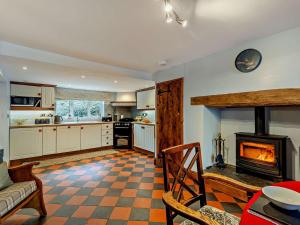 3 Bed in Welshpool 65018