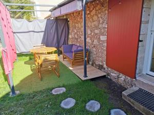 Maisons d'hotes Gite La Maisonnette : Chambre Double Deluxe