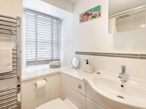 3 Bed in Hawkshead Village LLH39