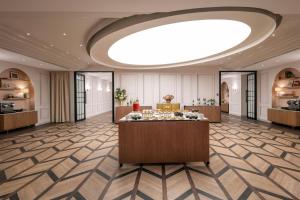 Hotels Renaissance Paris Nobel Tour Eiffel Hotel : photos des chambres