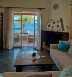 Kohyli Beachfront House