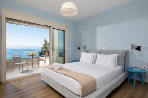 Verde Azur by Vintage Travel