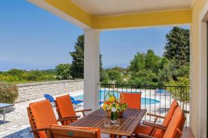 Villa Marily by Villa Plus