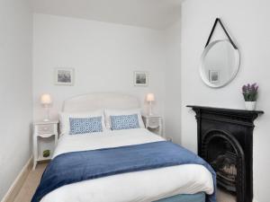 3 Bed in Keswick oc-sz337