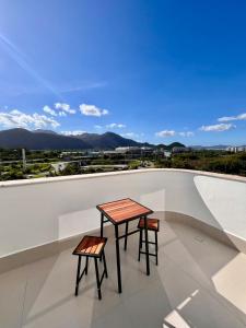 Excelente duplex 2 suítes próx a praia BarraBali