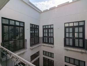 Modern Lofts in Plaza De La Independencia