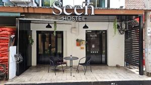 Seen Hostel Bangkok The Riverwalk