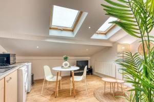 Le Petit Tolstoï - Appart cosy 2pers