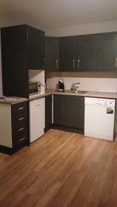 Basic, Warm, Cosy, Private Little Chalet