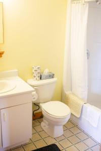Greenwich View Cottages (Unit #3)