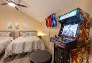 Spacious 3 BR Close to Gatlinburg – 8 Min Drive!