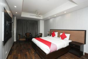 Hotel O The Avenue Residency