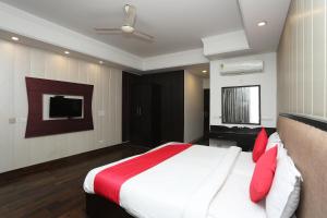 Hotel O The Avenue Residency