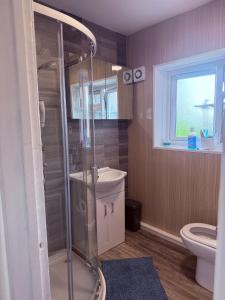 Spacious Room in Manchester