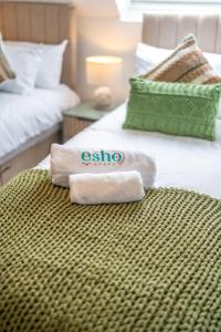 Newly refurbished, 2BD, 1Bath, Free Parking, Central